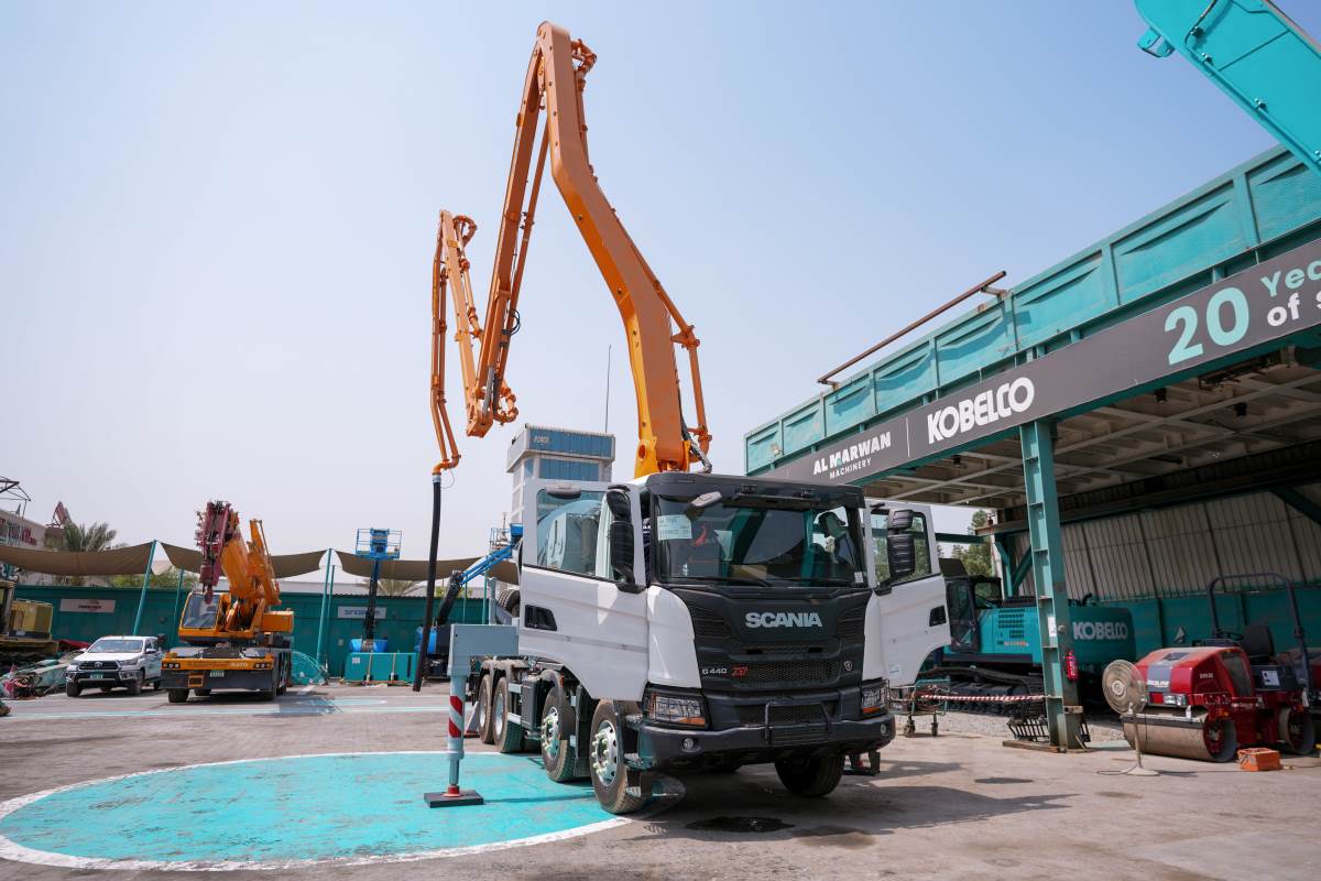 CIFA MK28L mixer pump truck