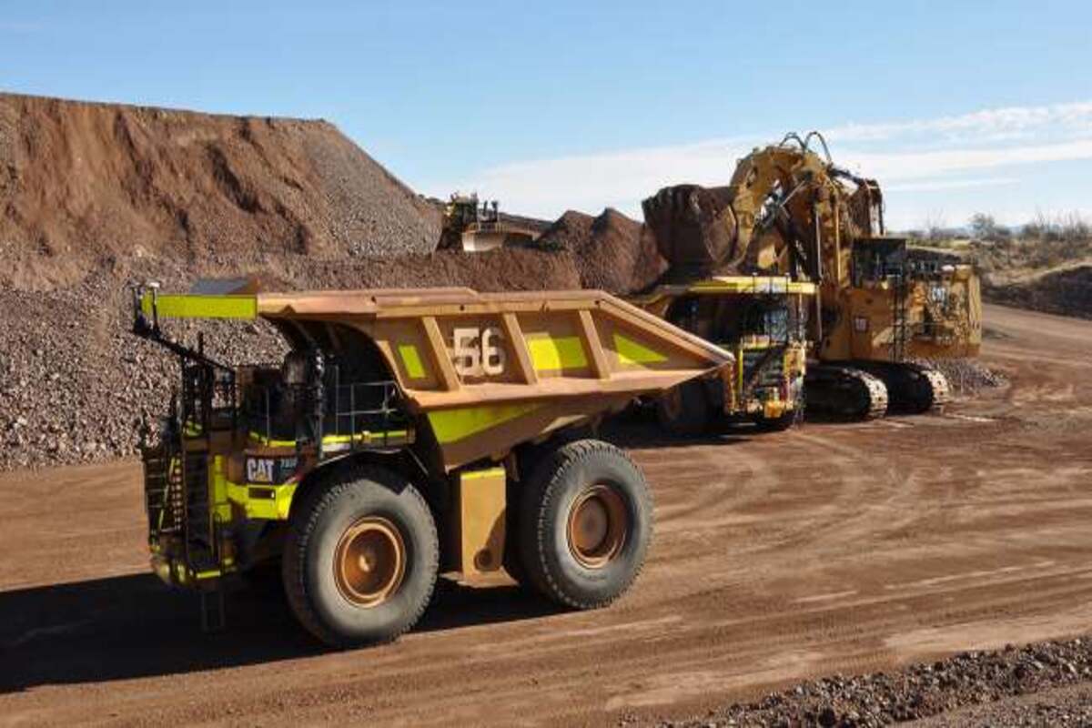 caterpillar autonomous dump truck