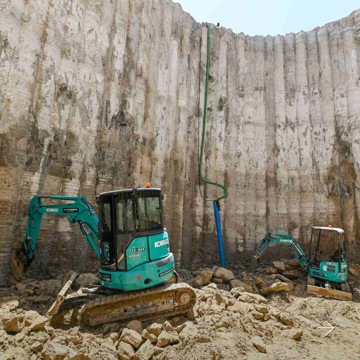 mini excavator konelco