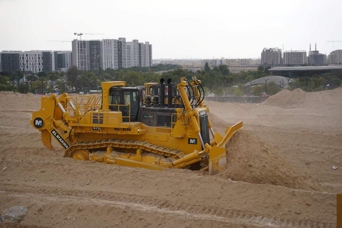 Komatsu D475A