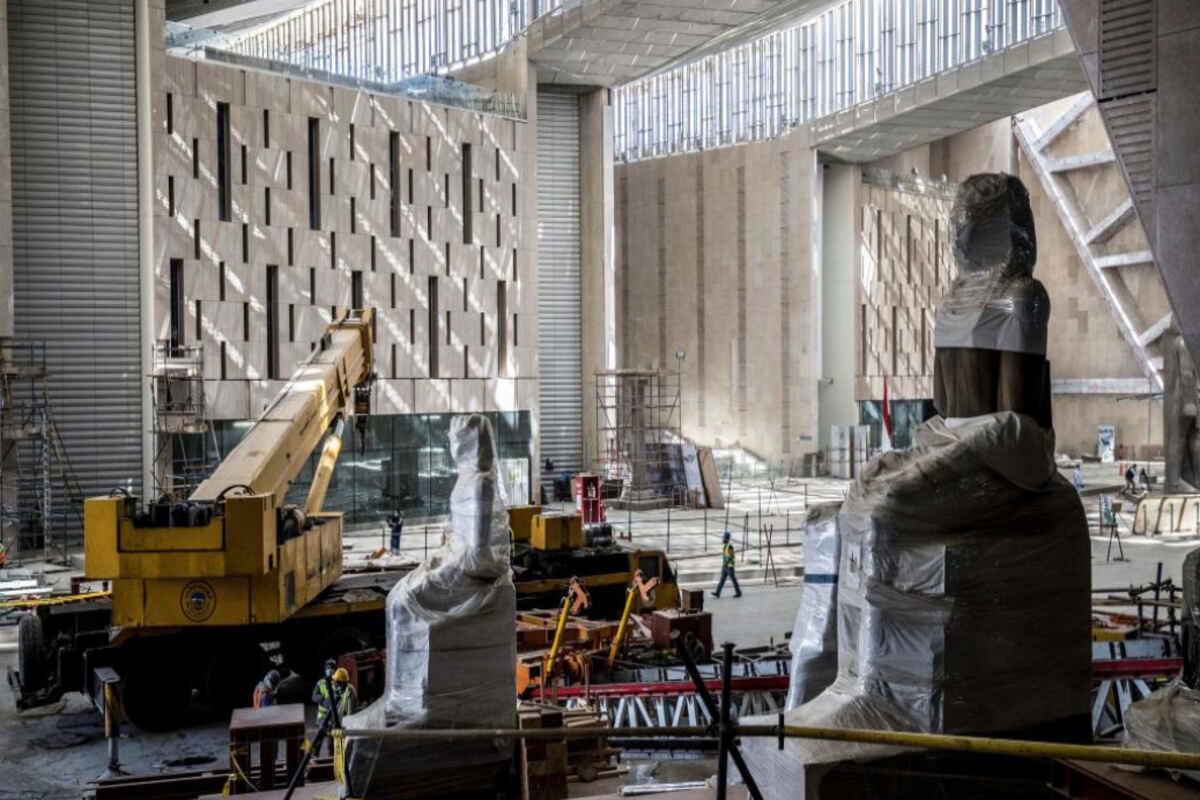 أعمال إنشاء المتحف المصري الكبير