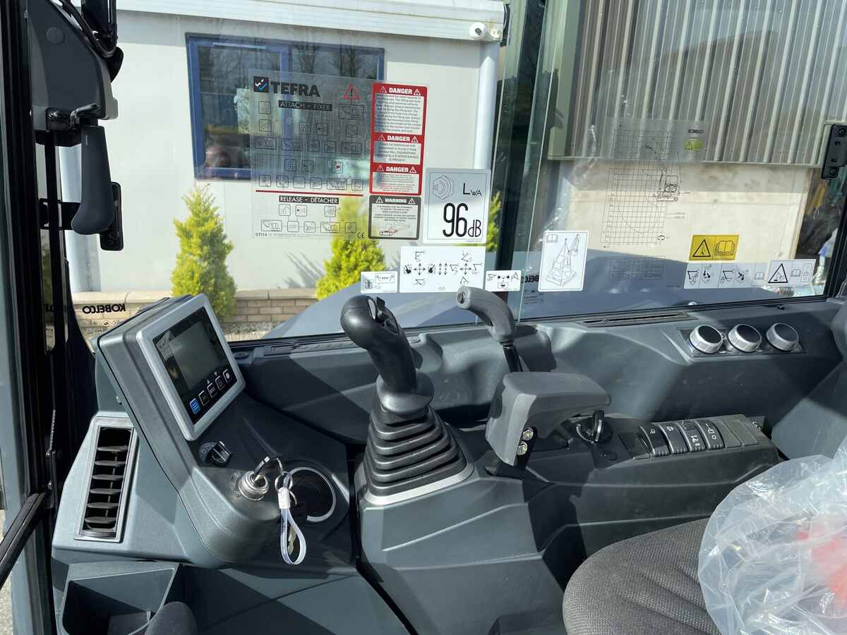 kobelco sk58 excavator