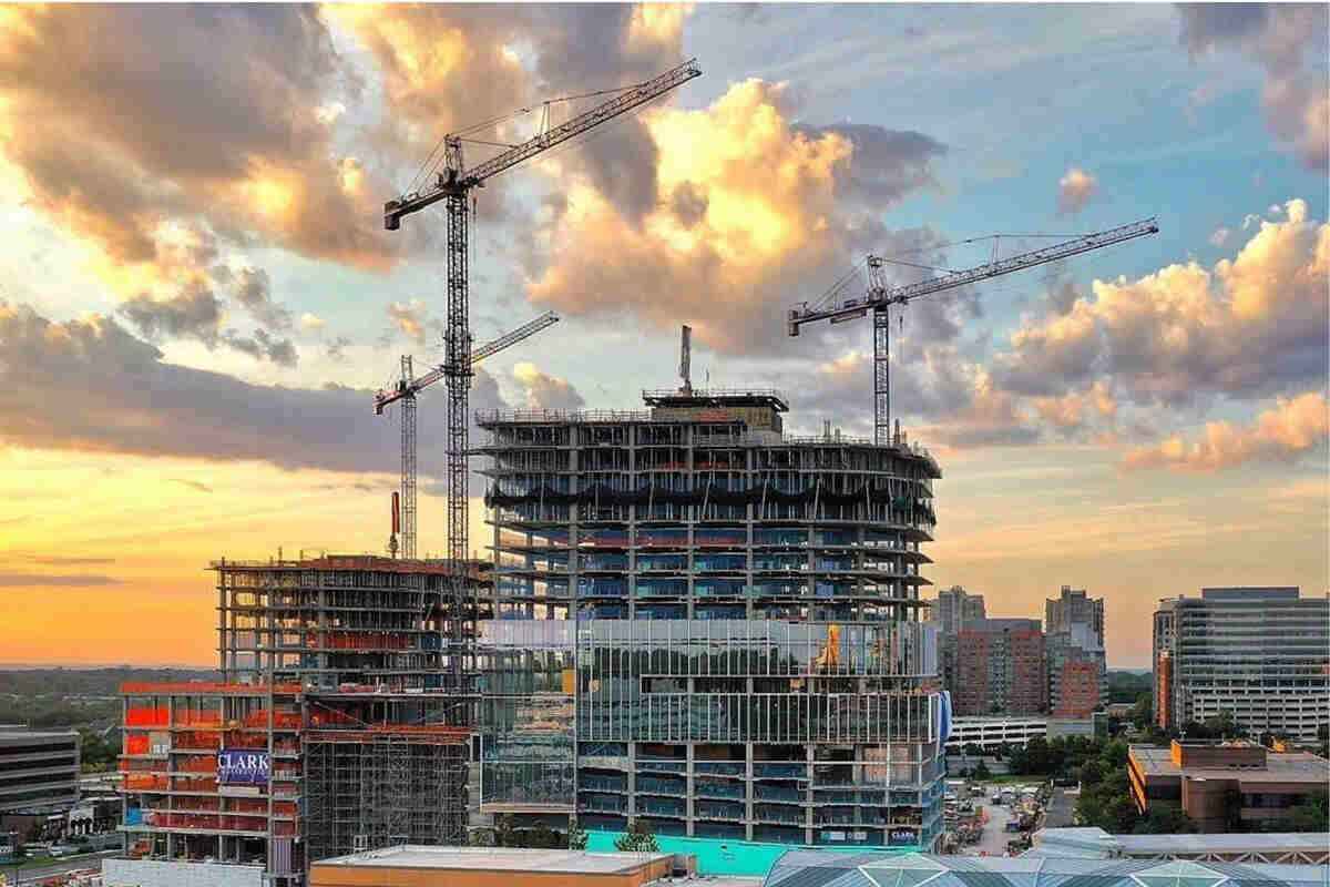 Multiple TEREX SK 415-20 Hammerhead Tower Cranes on site - Image courtesy of TEREX