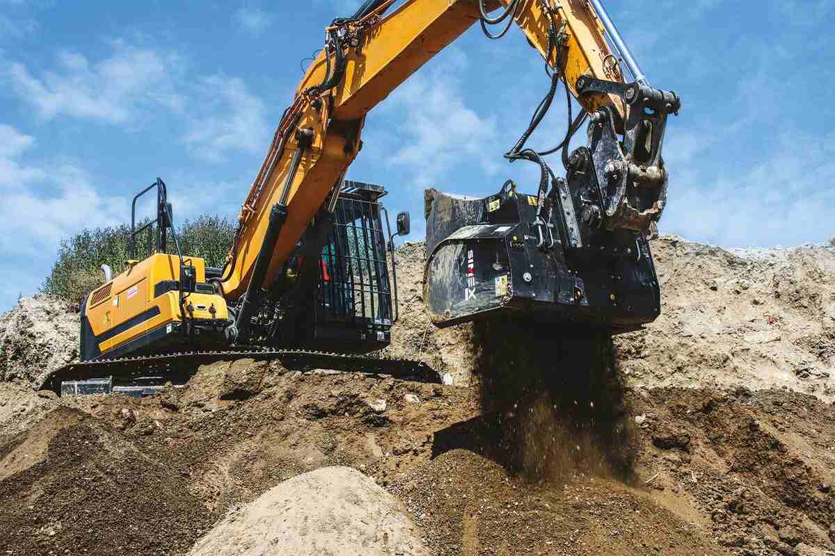 VSE 30 screening bucket from Simex