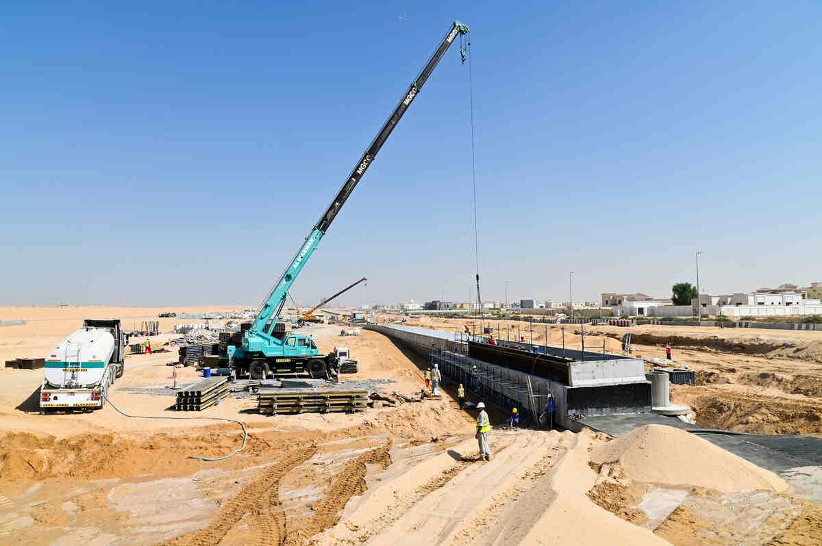 A Tadano CR279 rough-terrain crane on the Massar job site, as part of Al Marwan’s rough terrain cranes rental fleet