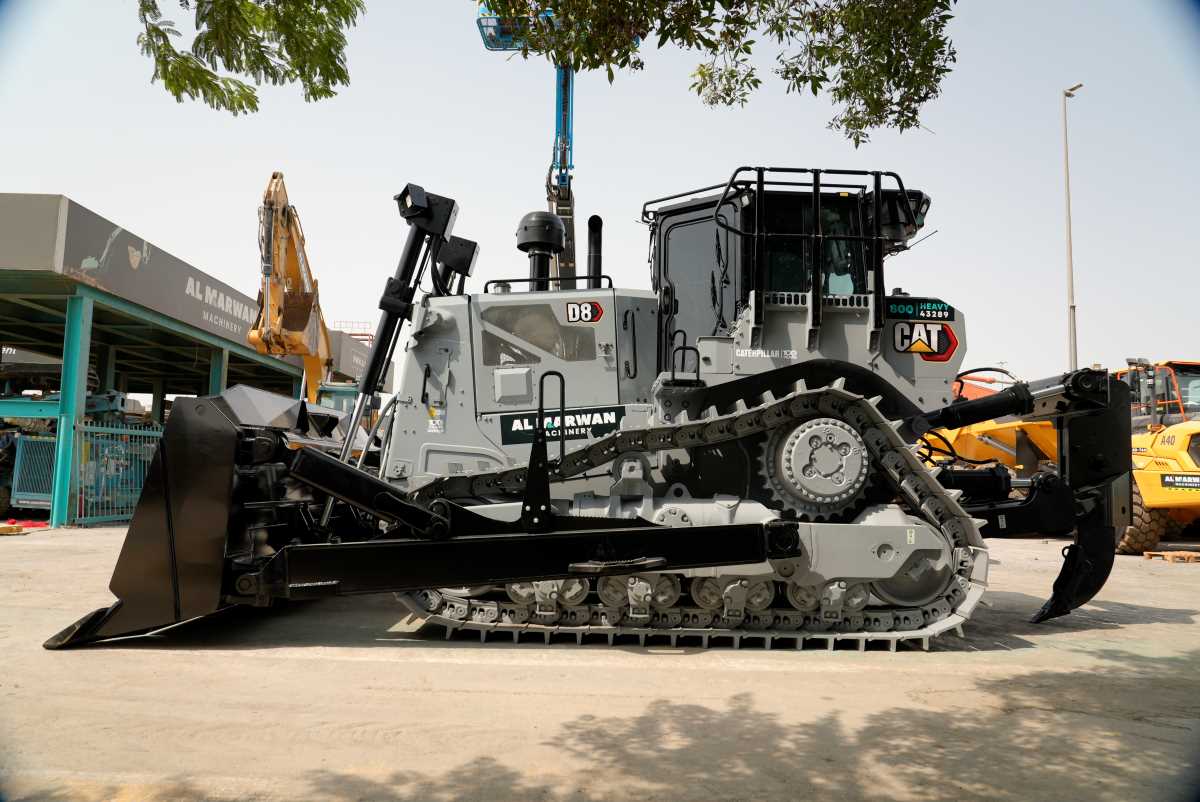 cat dozer d8 in grey color