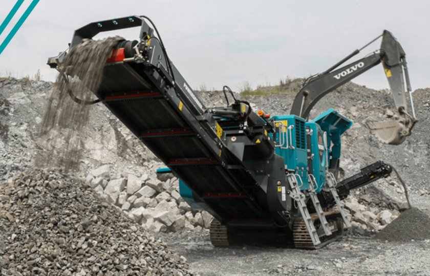 Premiertrak 400X portable jaw crusher