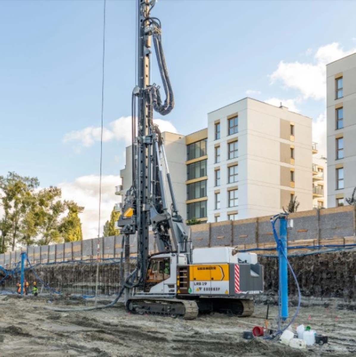 The LRB 19 is designed for all common deep foundation applications