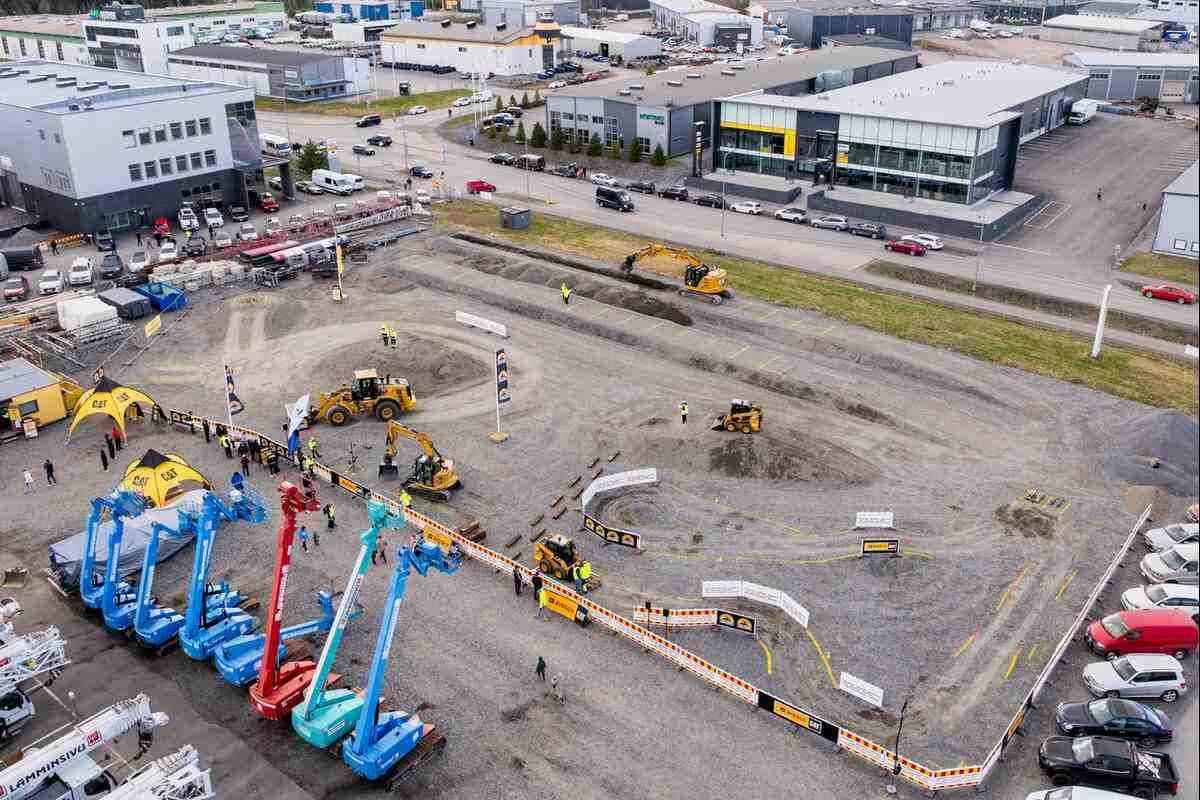 cat operator challenge event