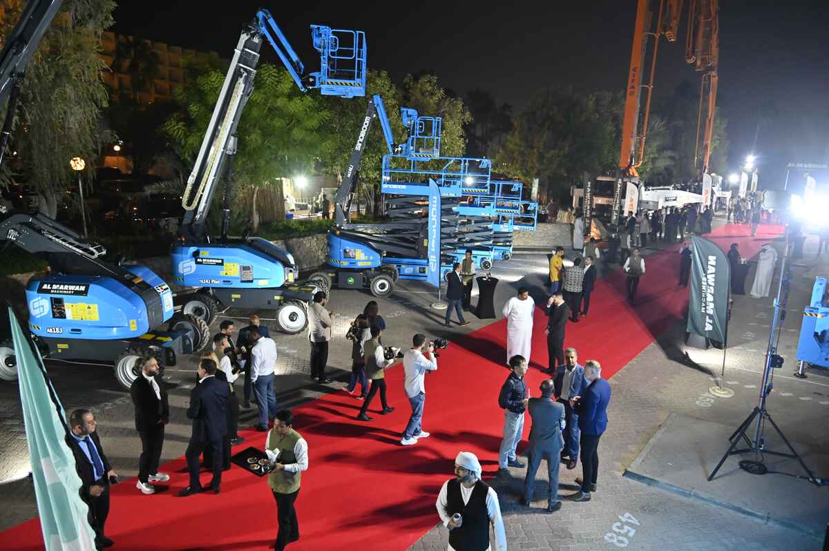 latest Sinoboom manlifts at al marwan open day