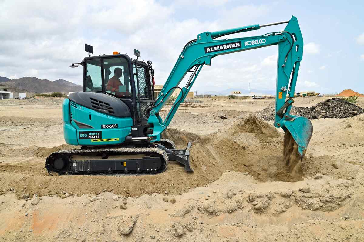 SK55 mini excavator in action