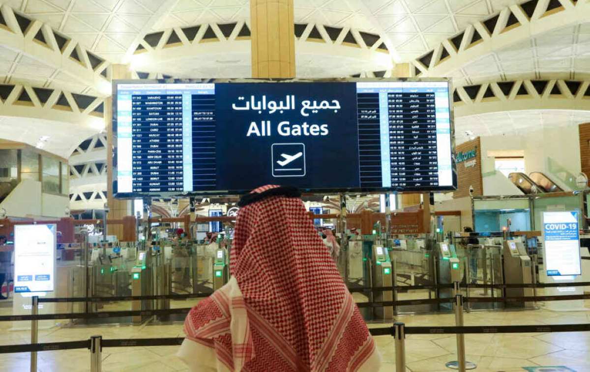 airport gate