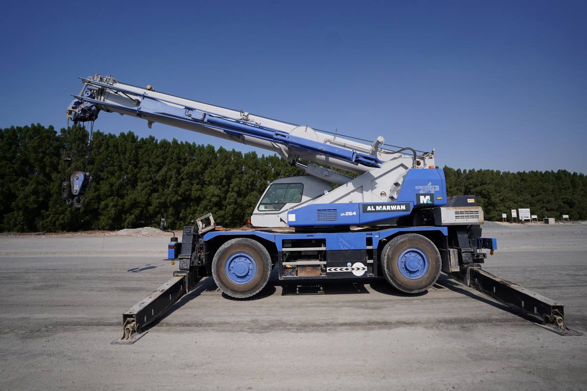 telescopic crane